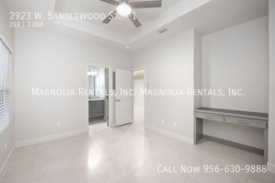 Building Photo - 2923 W Sandlewood St