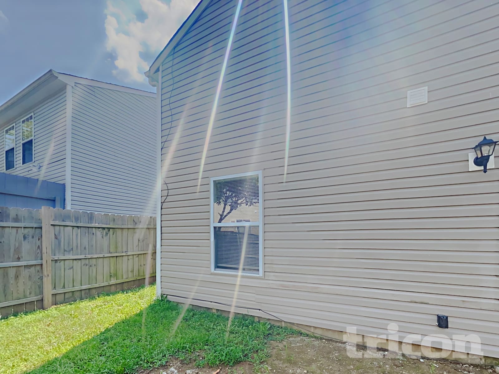 Building Photo - 6750 Kinnerton Dr