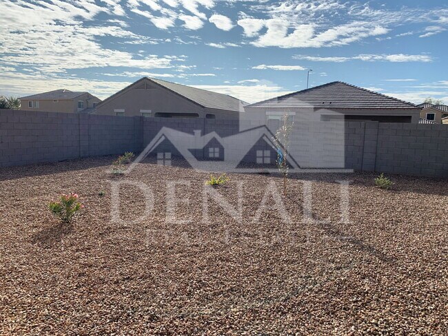 Building Photo - 36837 W Mediterranean Way