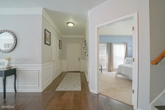Building Photo - 4 br, 3 bath House - 240 Windy Circle