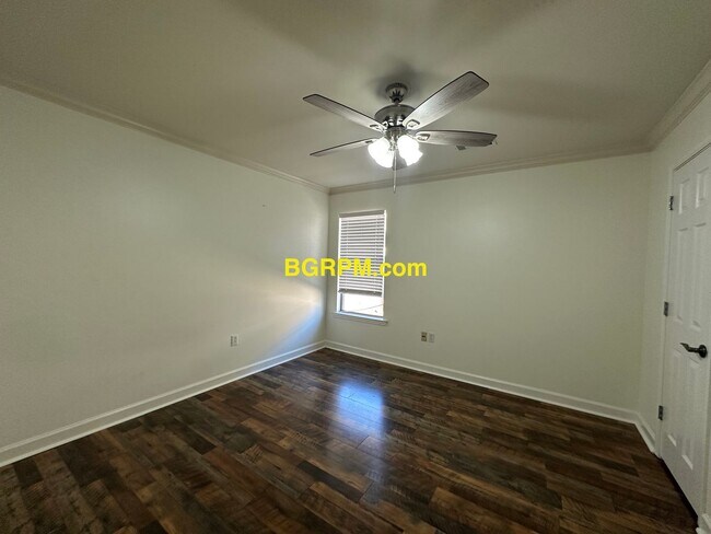 Building Photo - 3 Bed 2 Bath in Jacksonville