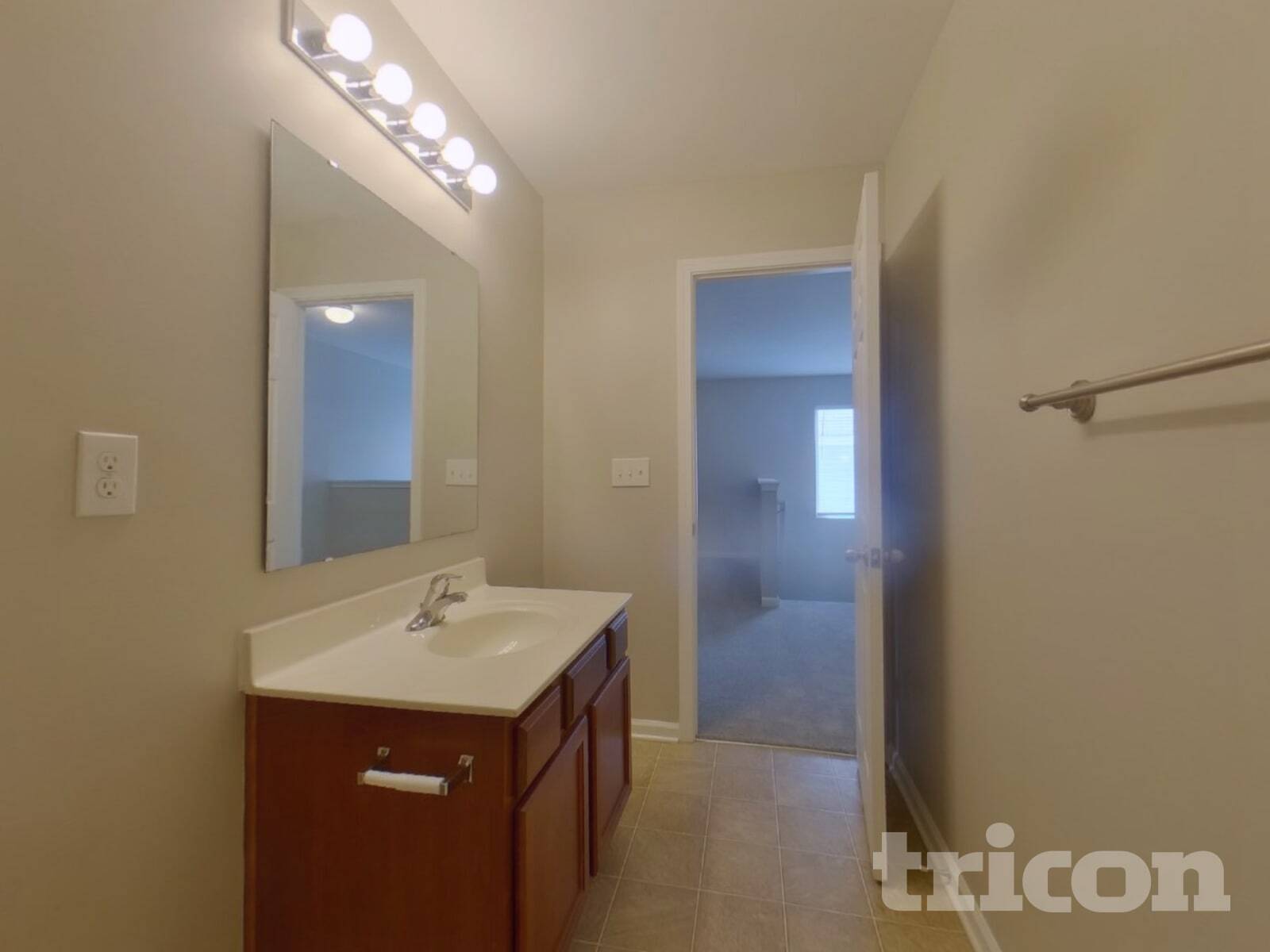 Building Photo - 1025 Joselynn Drive