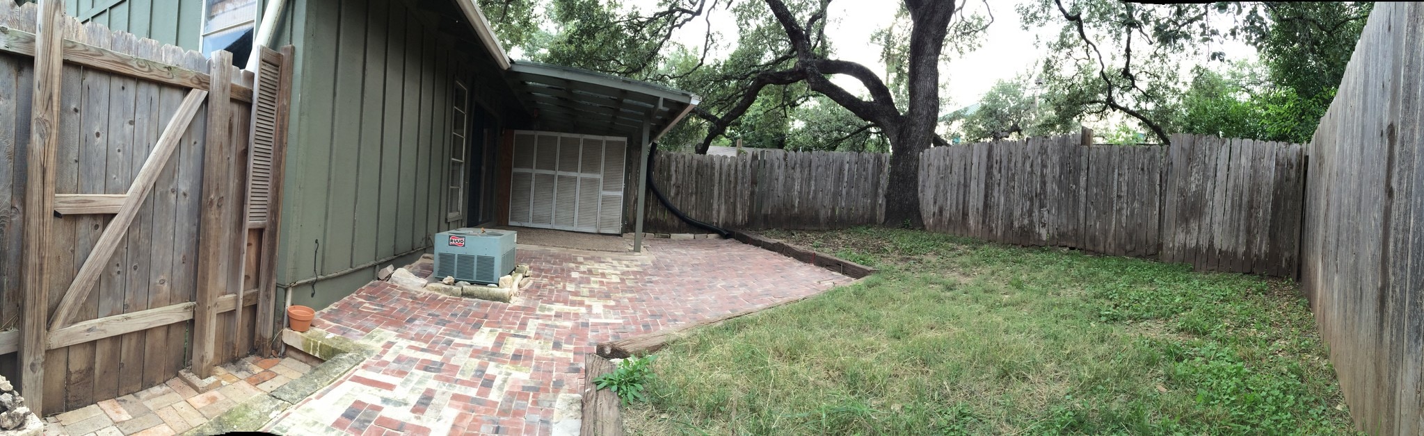 Building Photo - 2608 Carnarvon Ln