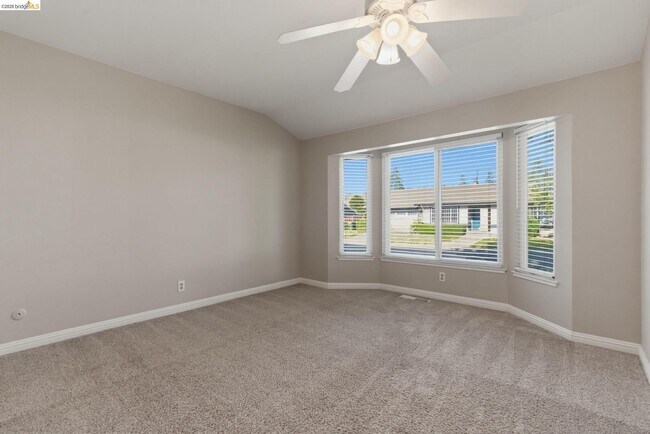 Building Photo - 1077 Bellamy Ct
