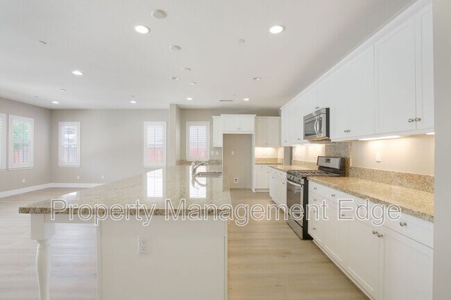 Building Photo - 29503 Moorings Ct
