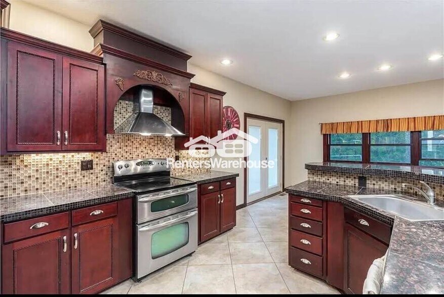 Building Photo - 18927 170th St