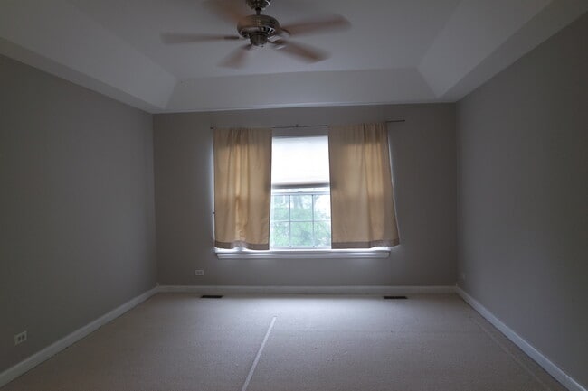 Building Photo - 2259 Seaver Ln