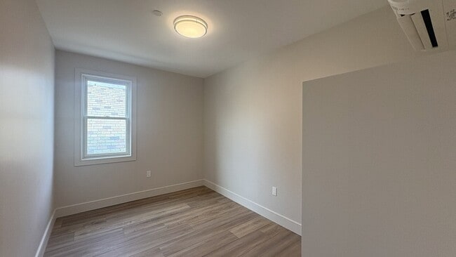 Building Photo - 5-12 Beach 130th St