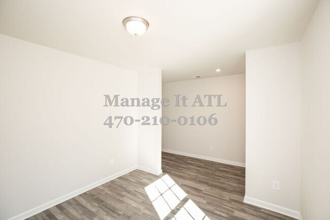 Building Photo - 4 Bedroom house located in Jefferson, GA!