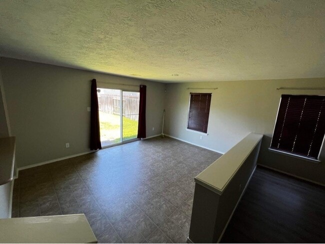 Building Photo - 18102 Rexine Ln