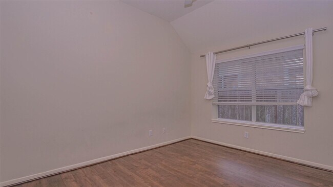 Building Photo - 17915 Harbour Bridge Point Dr