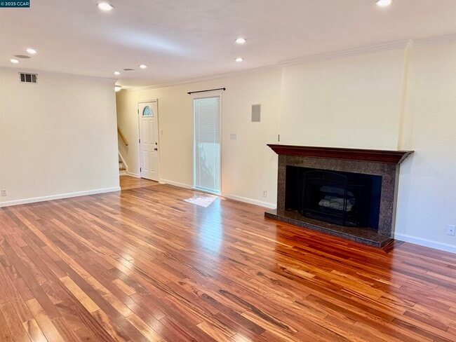 Building Photo - 1564 Candelero Dr