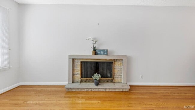 Building Photo - 437 Ashwood Ln