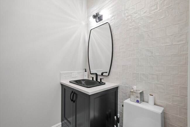 Building Photo - 6403 S Garfield St