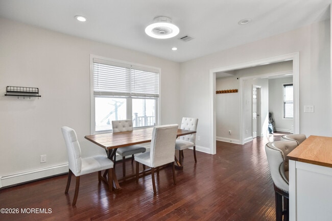 Building Photo - 108 Morris Ave