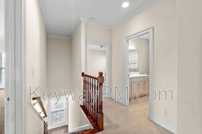 Building Photo - 529 John Fox Run