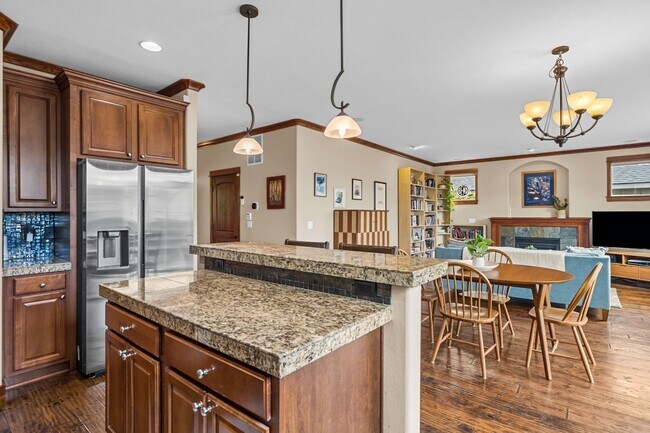 Building Photo - First Time Rental Property With Gorgeous F...