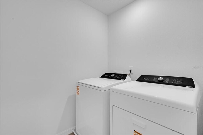 Building Photo - 16362 Bird of Paradise Ave