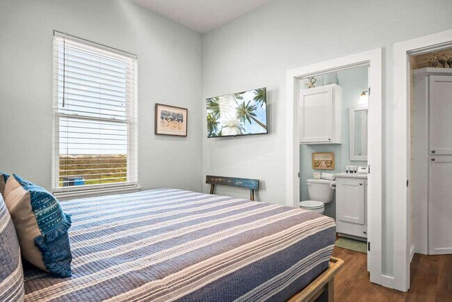 Building Photo - 5497 TX-361