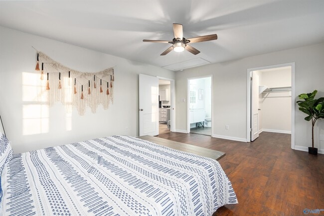 Building Photo - 12224 Chicamauga Trail SE