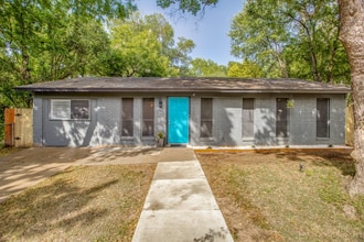 Building Photo - 1109 Gardner Cove