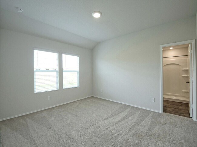 Building Photo - 4 BR/ 2 BA in Seguin - 1612 SF in Arroyo Ranch!