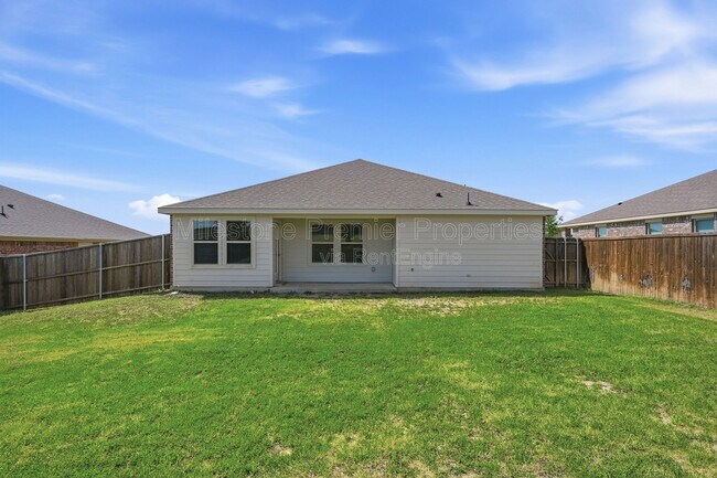 Building Photo - 3311 Brookstone Dr