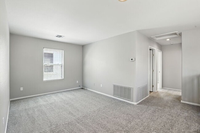 Building Photo - 21116 Avenida Del Valle Ct