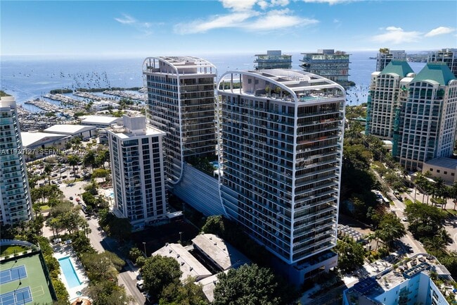 Building Photo - 2678 Tigertail Ave