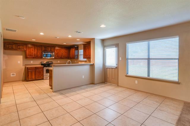 Building Photo - 6652 Friendsway Dr