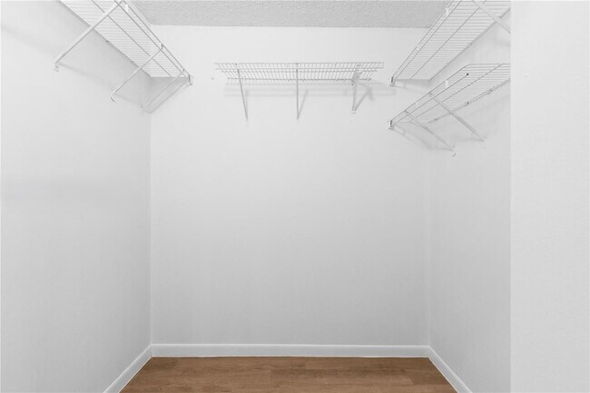 Building Photo - 1525 Seabay Rd