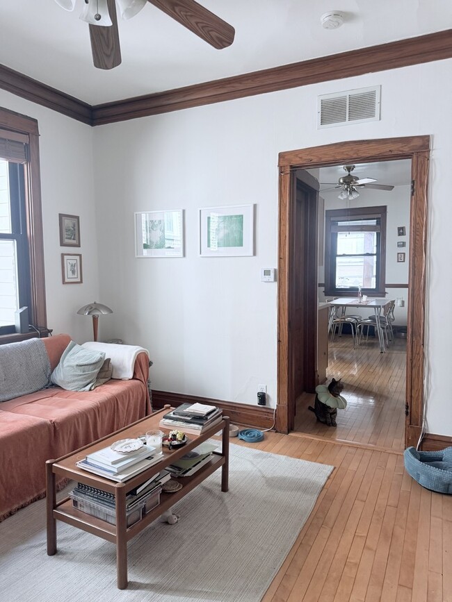 Building Photo - 2223 W Iowa St