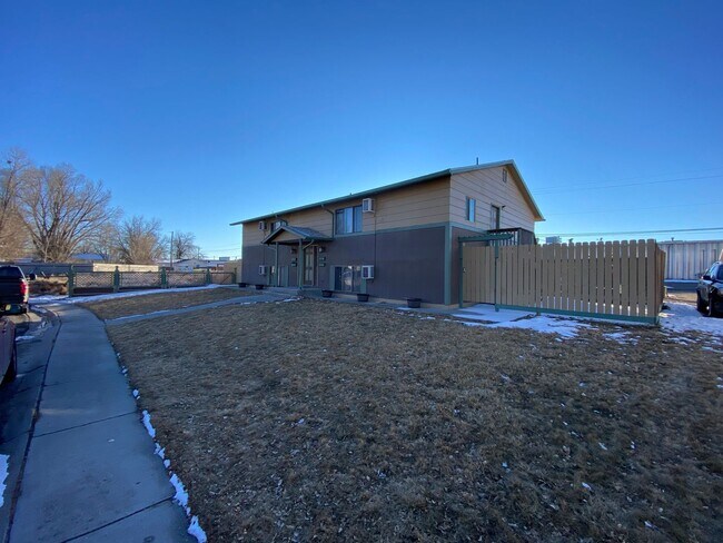 Primary Photo - 810 Mary Anne Dr