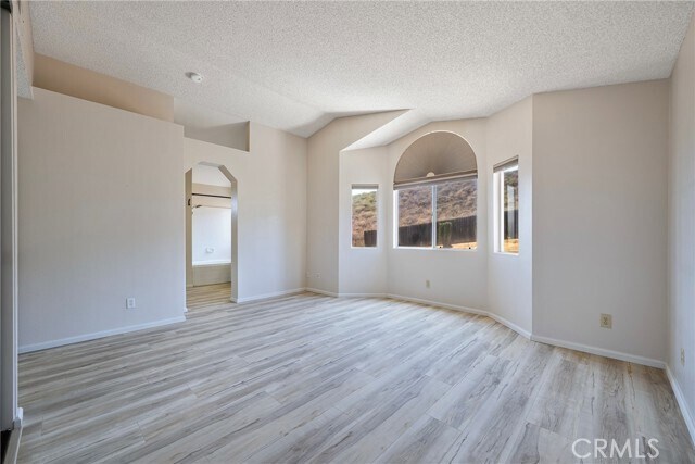 Building Photo - 734 Morita Dr