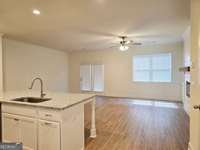 Building Photo - 5514 Leyland Dr