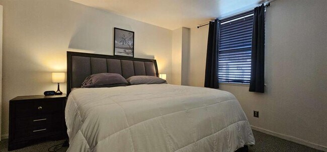 Building Photo - 2965 Pharr Ct S Northwest