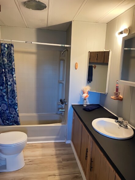 Building Photo - 711 N 19th St