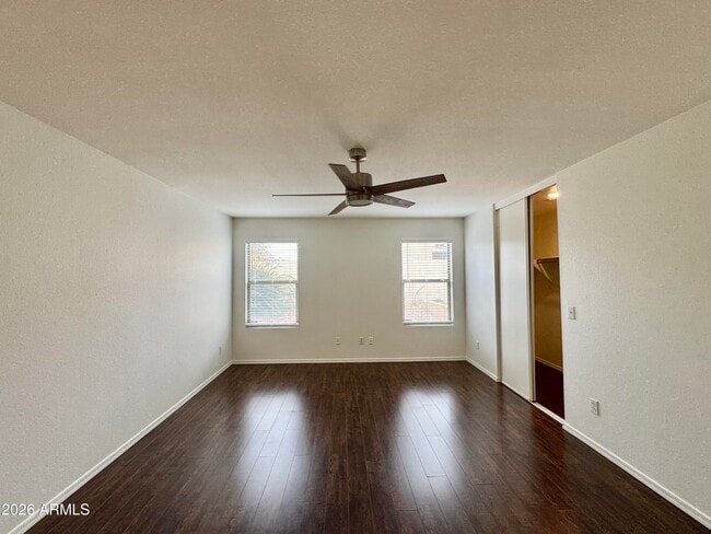 Building Photo - 8548 E Laguna Azul Ave