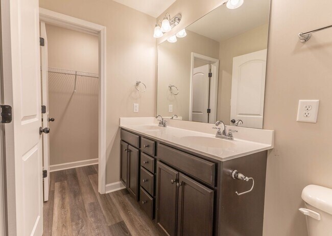 Building Photo - Ready NOW! Close to MARSOC, Stone Bay & MCB Camp LeJeune Sneads Ferry Gates