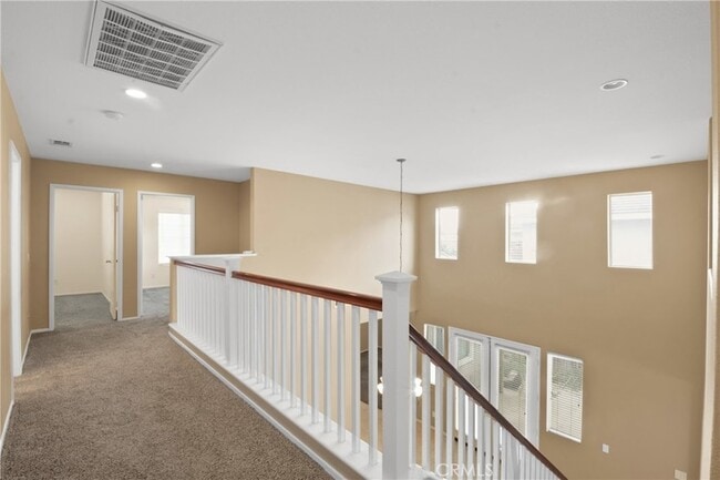 Building Photo - 12209 Saxon Dr