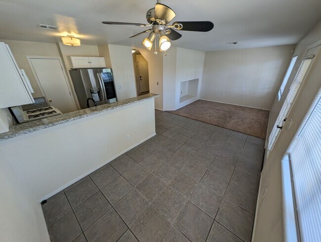 Building Photo - 2520 Sierra Luna Ave