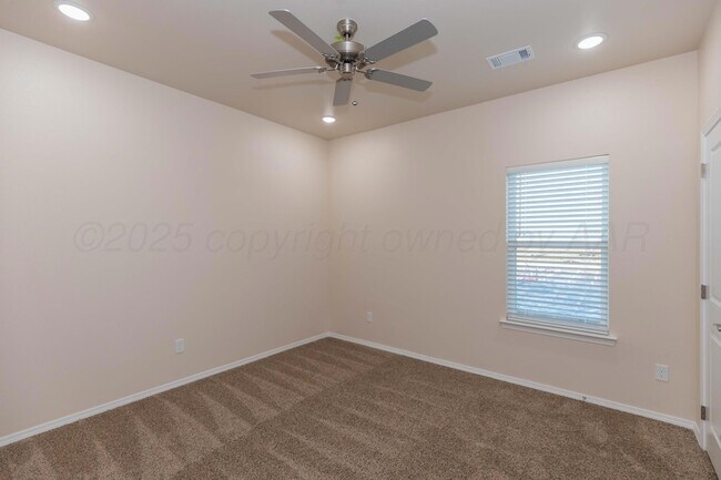 Building Photo - 7607 Beck Dr