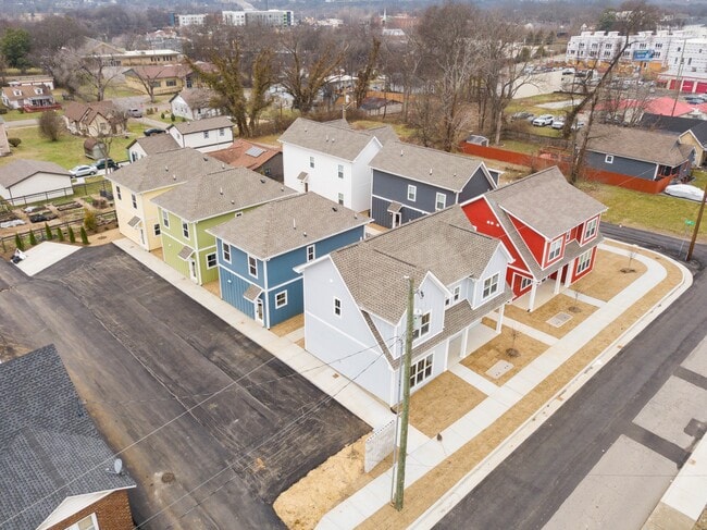 Building Photo - 2009 23rd Ave N