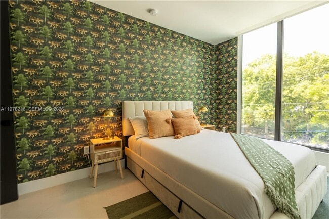 Building Photo - 8850 NE 8th Ct