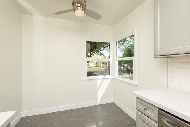 Building Photo - 1517 S Orange Grove Ave