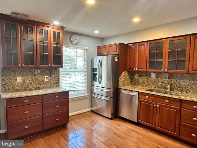 Building Photo - 6025 Crocus Ct