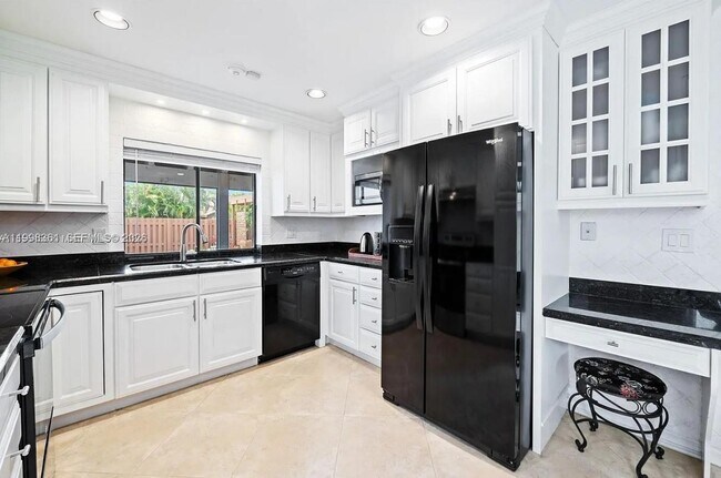 Building Photo - 2089 Augusta