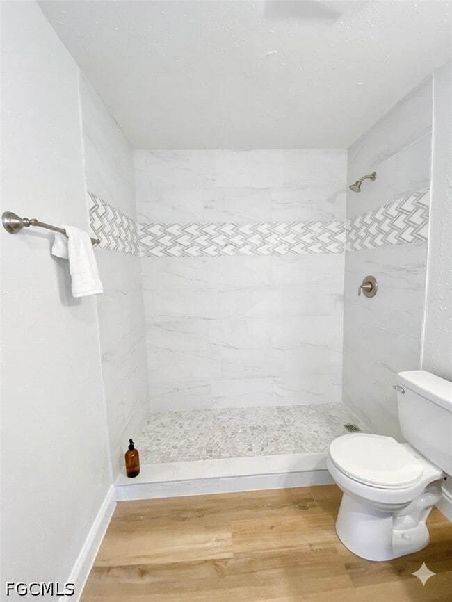 Building Photo - 106 Leeland Heights Blvd W