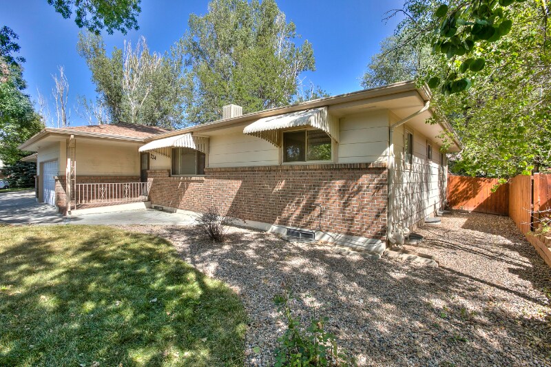 Building Photo - 724 Kimball Rd