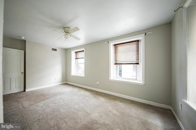 Primary Photo - 112 Dawson St